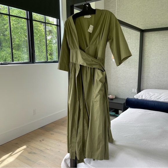 Three Graces London Charita Green Cotton-poplin Wrap Dress In Khaki Army Green - Picture 5 of 15